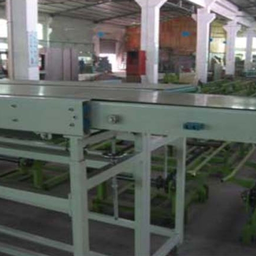 皮帶伸縮輸送機(jī)的機(jī)械原理